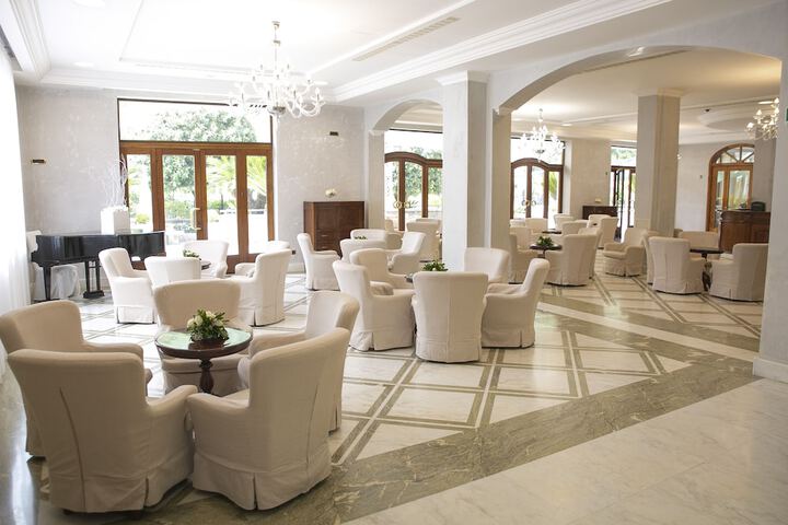 Lobby Entry