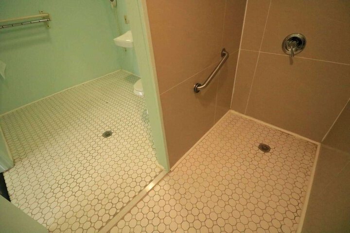 Room 19 of 22