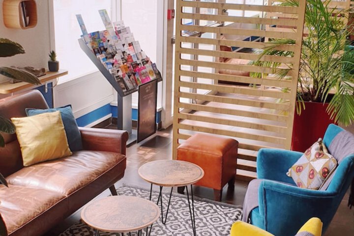 Guest Lobby