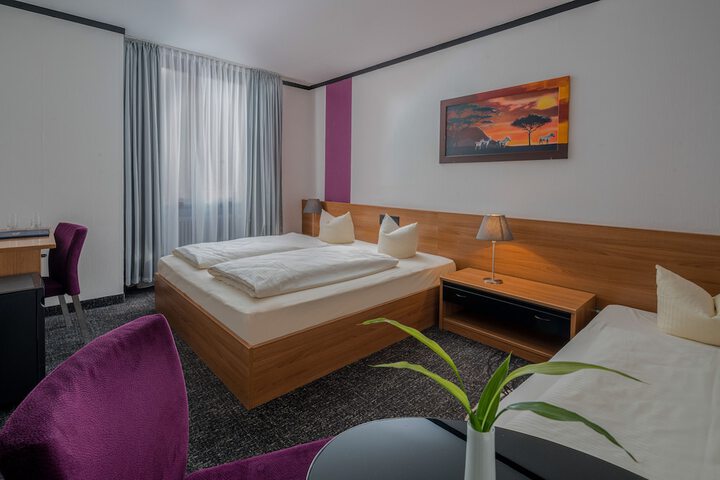 Room 35 of 64