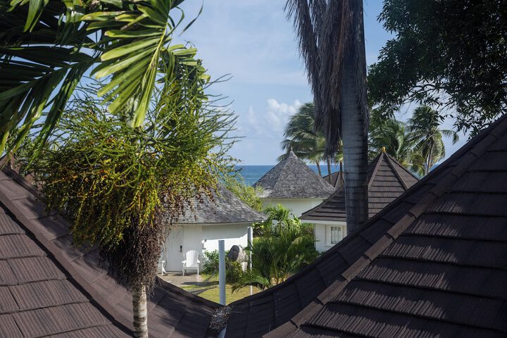 Hotel Exterior 115 of 141