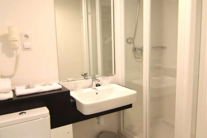 Bathroom Interior Photo