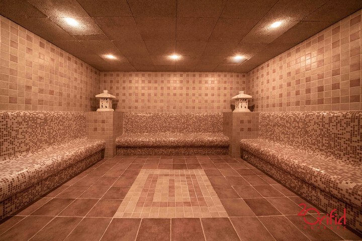 Spa 18 of 67