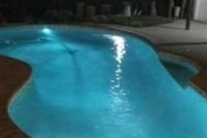 Pool 4 of 5