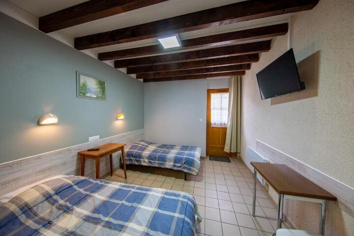 Room 14 of 31