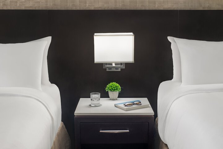 Room 15 of 74