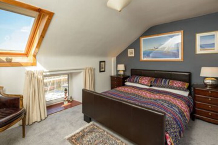 Room 19 of 21