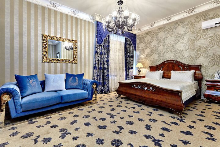 Room 25 of 64
