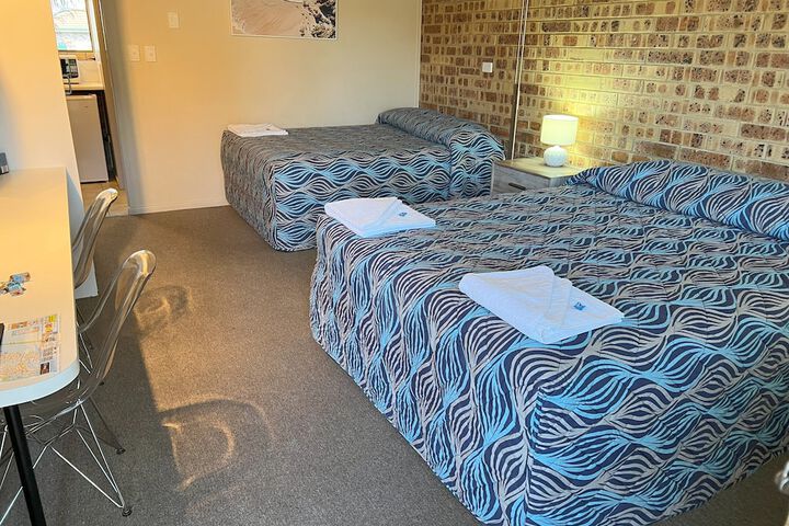 Room 5 of 22