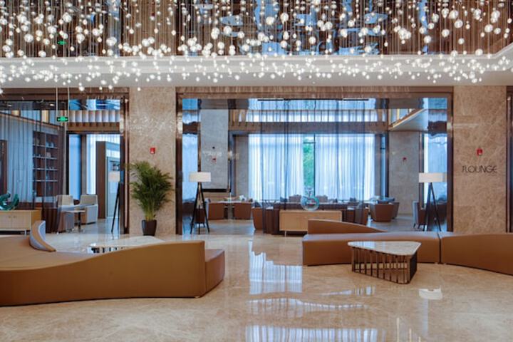 Hotel Interior 4 of 82