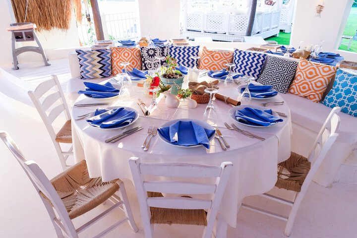 Dining 244 of 273
