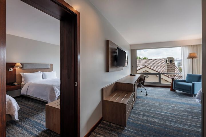 Room 33 of 88