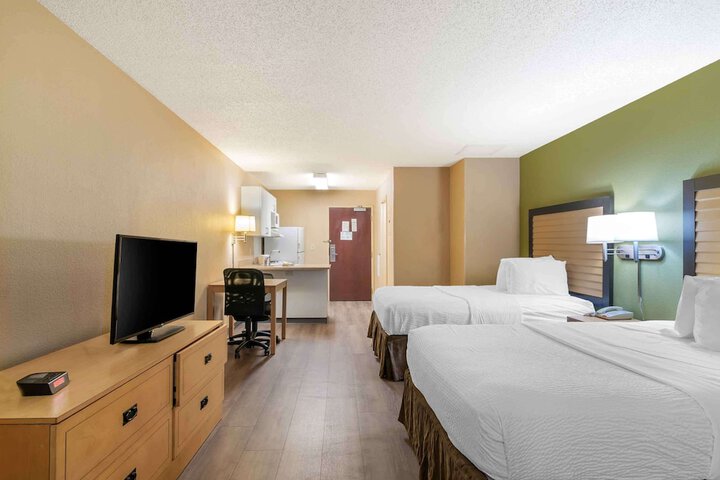 Studio 2 Double Beds (5 of 5)