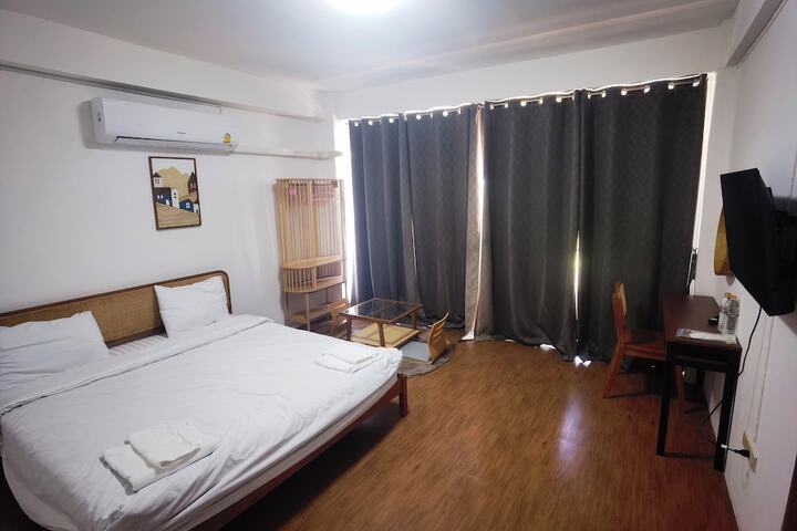 Room 17 of 73