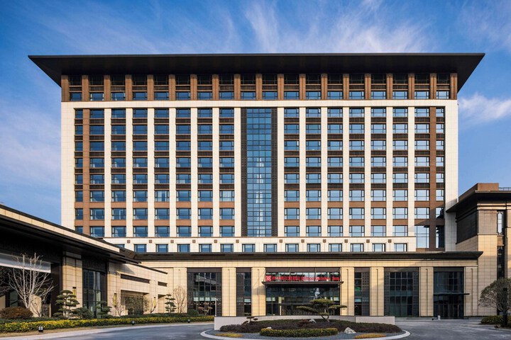 Hotel 56 of 57