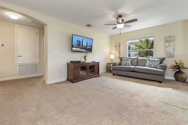 Room 15 of 50