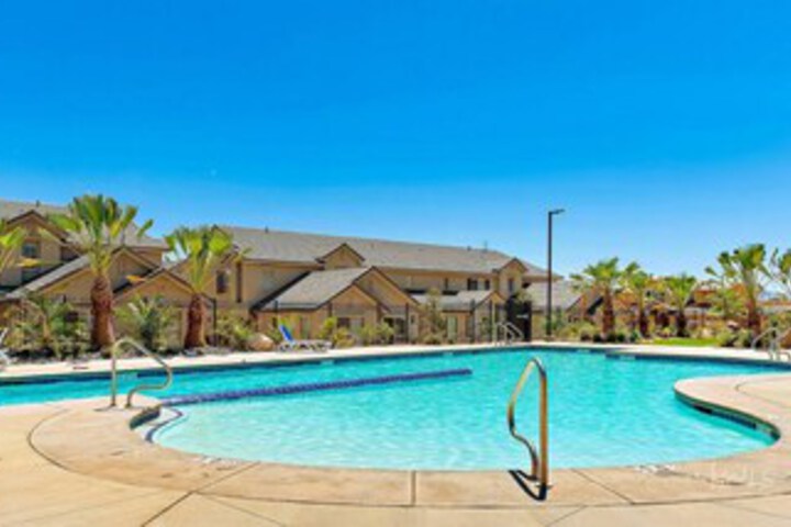 Pool 34 of 58