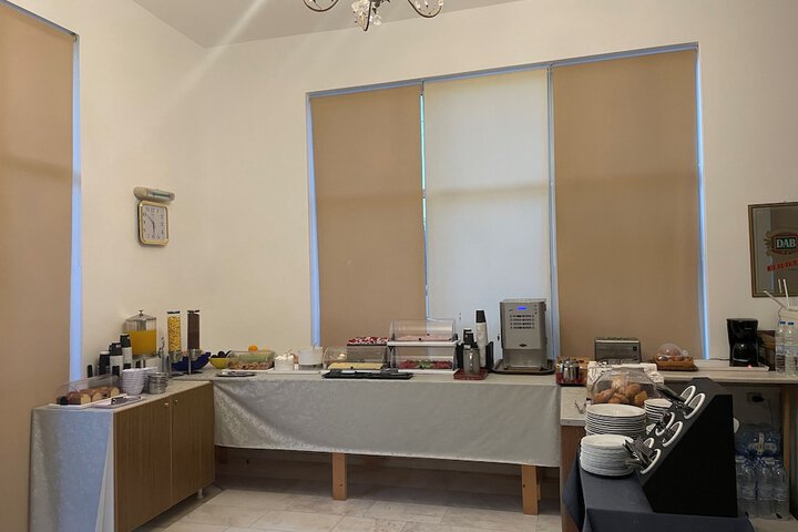 Breakfast/Coffee Service 53 of 71