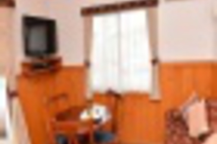Room 63 of 324