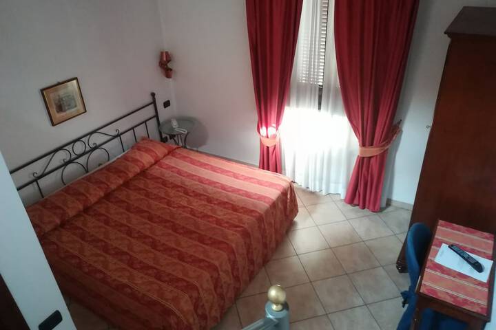 Room 27 of 56