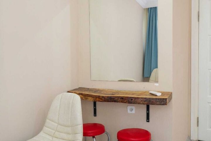 Room 44 of 55