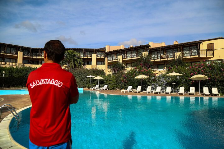 Pools & Facilities