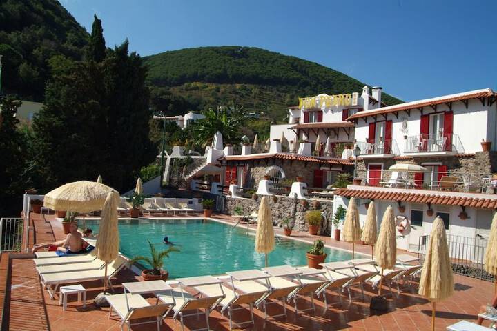 Pools & Facilities