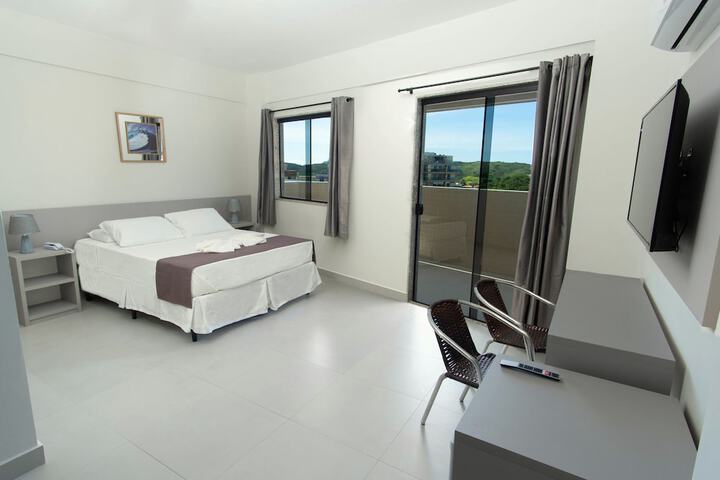 Room 10 of 24