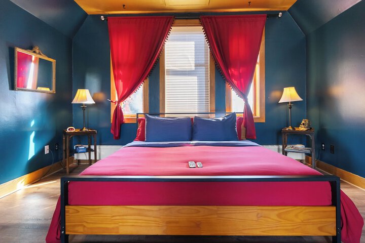 Room 21 of 45