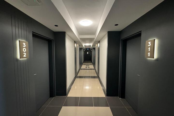 Ballroom/Hall 80 of 94