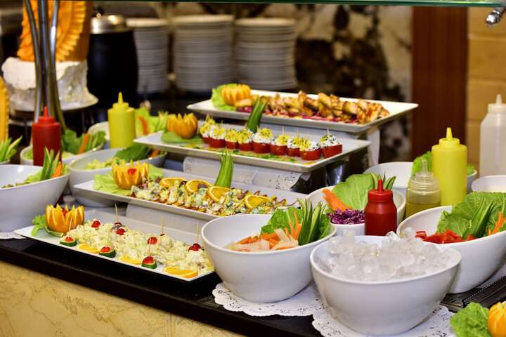 Dining 70 of 103