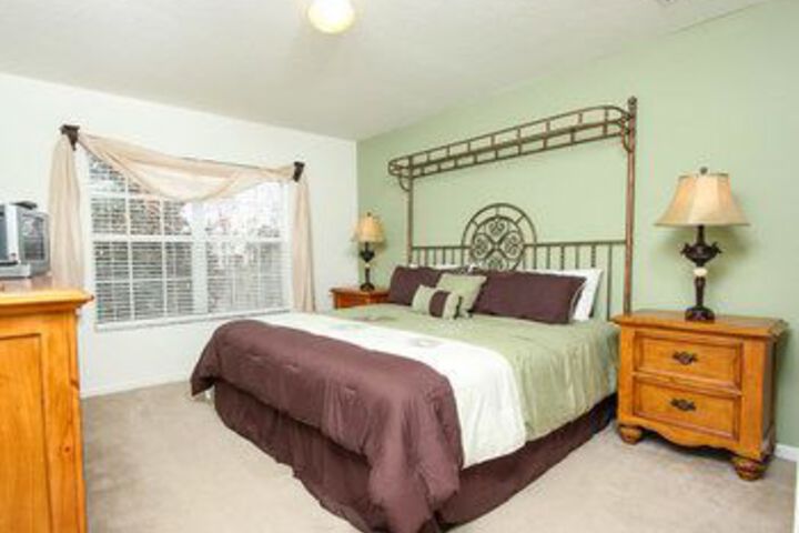 Room 2 of 15
