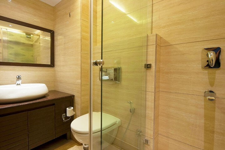 Room 19 of 25
