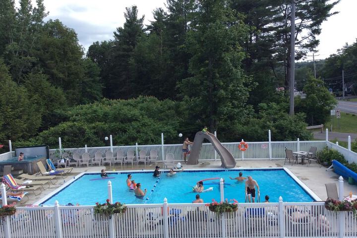 Pool 39 of 61