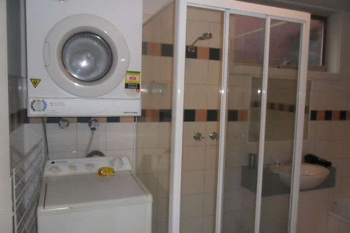 Room 14 of 38