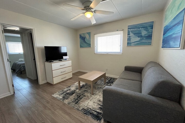 Room 21 of 57