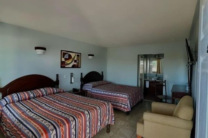 Room 14 of 35
