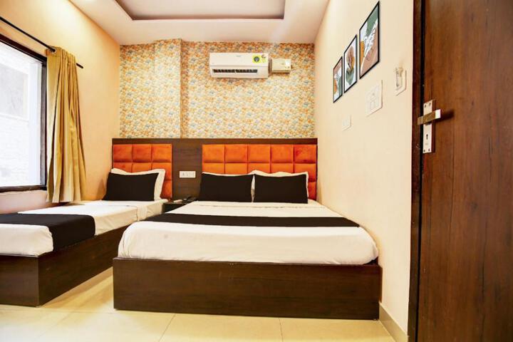Hotel O Pink Residency