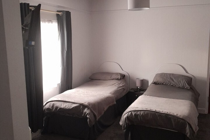 Room 10 of 31