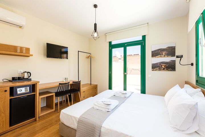 Room 10 of 78