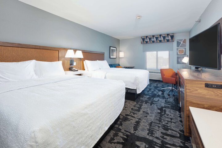 Room 9 of 26