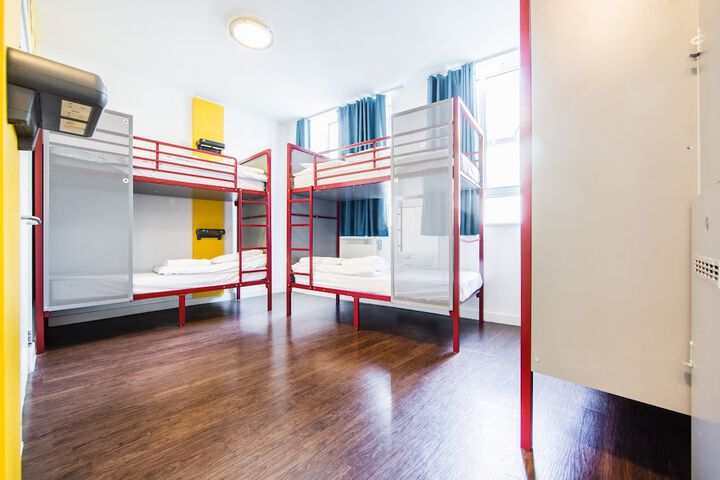 Room 9 of 45
