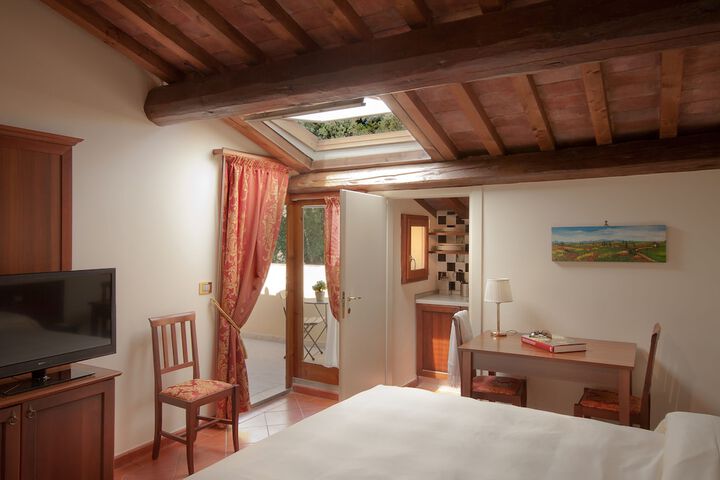 Room 17 of 54
