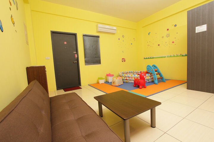 Room 18 of 44