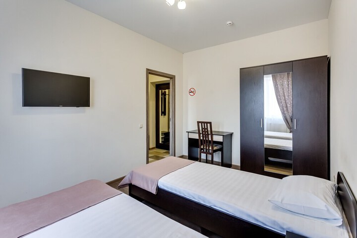 Room 20 of 72