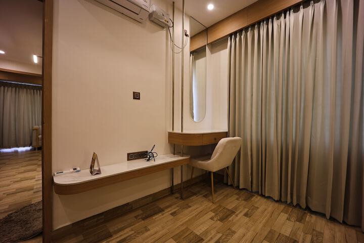 Room 10 of 70