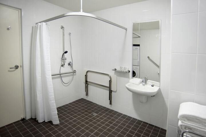 Room 29 of 46