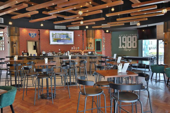 Sports bar