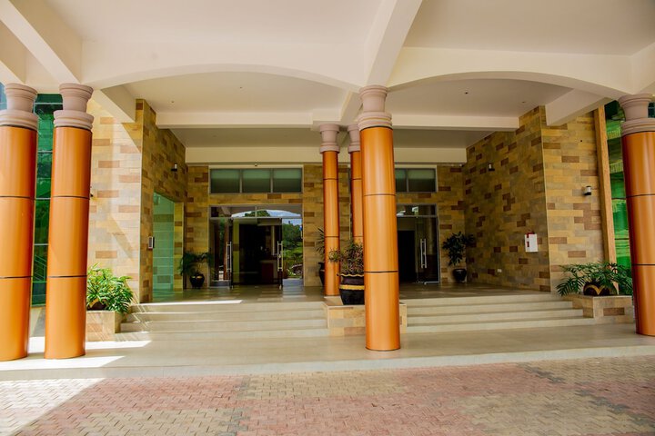 EDEN HIGHLANDS HOTEL