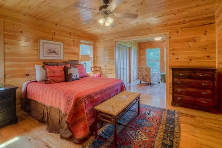 Room 5 of 20